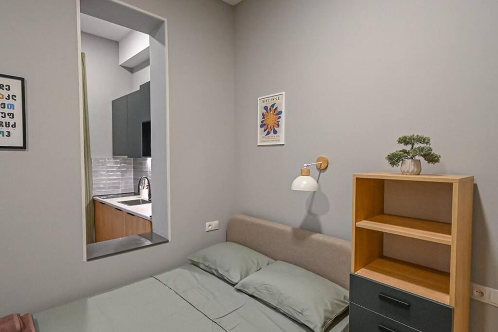 Studio With Balcony In Old City Tbiliszi Kültér fotó